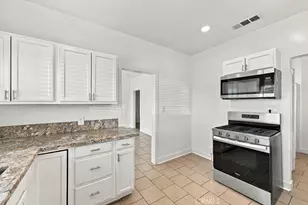 270 Juniper St, Barstow, CA 92311 - Photo 11