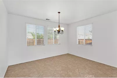 12258 Tortuga, Victorville, CA 92392 - Photo 7