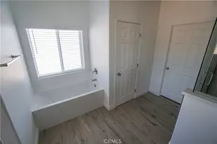 8106 Peach Ave, Hesperia, CA 92345 - Photo 21
