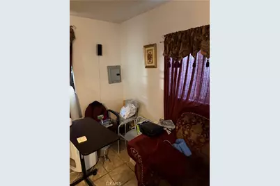426 E 83rd, Los Angeles, CA 90003 - Photo 7