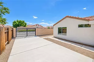 12415 5th Ave, Victorville, CA 92395 - Photo 27