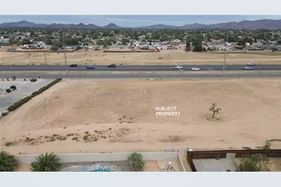43436716 Bear Valley Road, Apple Valley, CA 92308 - Photo 9