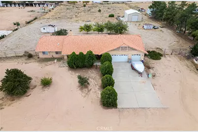 13853 Farmington, Oak Hills, CA 92344 - Photo 1