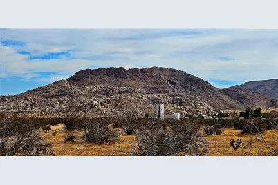 800 Las Tunas Dr., Apple Valley, CA 92308 - Photo 11