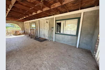 37136 Indian Avenue, Yermo, CA 92398 - Photo 3