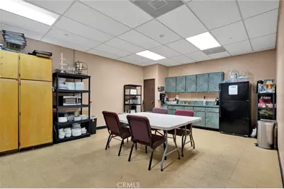 16534 Victor Street, Victorville, CA 92395 - Photo 45