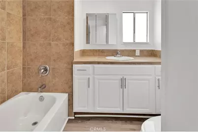 15252 Seneca Road #30, Victorville, CA 92392 - Photo 11