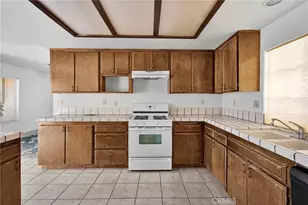 16255 Wintun Rd, Apple Valley, CA 92307 - Photo 15