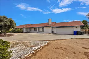 16255 Wintun Rd, Apple Valley, CA 92307 - Photo 3