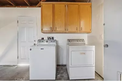 21057 Sitting Bull, Apple Valley, CA 92308 - Photo 31