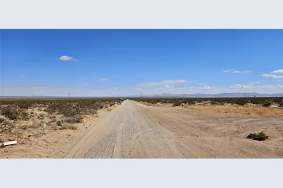 802 Princess Pat Mine Rd., Adelanto, CA 92301 - Photo 1
