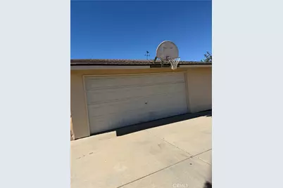 6830 Summit Valley Road, Hesperia, CA 92345 - Photo 15