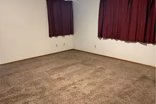 6830 Summit Valley Rd, Hesperia, CA 92345 - Photo 7