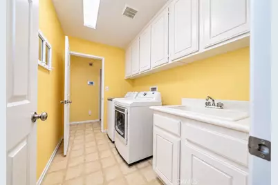 12873 Pueblo Lane, Victorville, CA 92392 - Photo 27