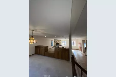 23109 Cardinal, Wrightwood, CA 92397 - Photo 9