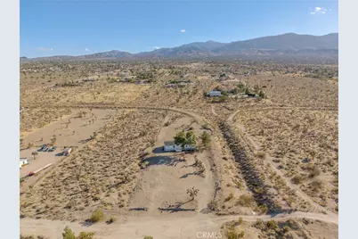 1563 Mono Road, Pinon Hills, CA 92372 - Photo 39