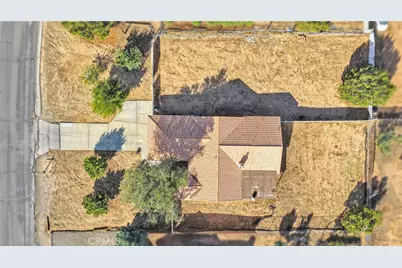 18146 Orange, Hesperia, CA 92345 - Photo 57
