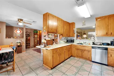 16167 Chestnut, Hesperia, CA 92345 - Photo 11