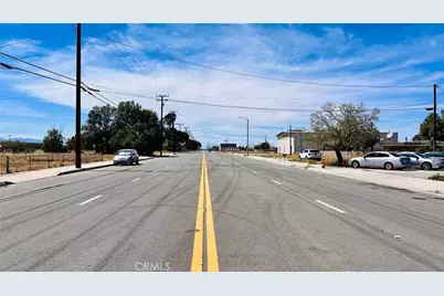 12036 Bartlett Avenue, Adelanto, CA 92301 - Photo 41