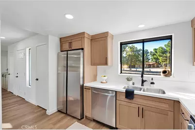 20766 Powhatan Road, Apple Valley, CA 92308 - Photo 17