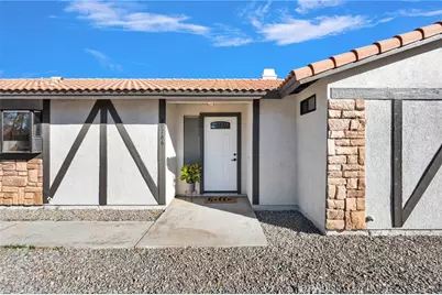 20766 Powhatan Road, Apple Valley, CA 92308 - Photo 7
