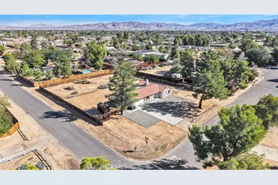 20766 Powhatan Road, Apple Valley, CA 92308 - Photo 49