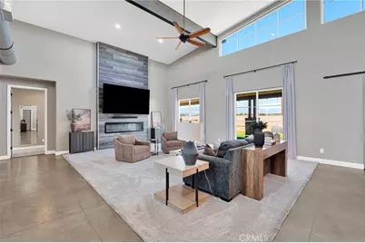 9944 Seven Palms Drive, Oak Hills, CA 92344 - Photo 9