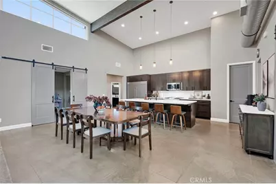 9944 Seven Palms Drive, Oak Hills, CA 92344 - Photo 11