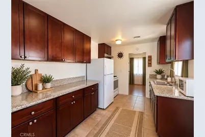 36827 Hidden River, Hinkley, CA 92347 - Photo 5