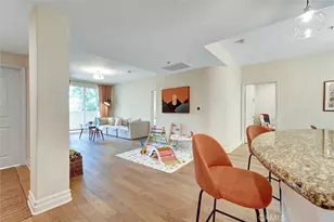 13935 Burbank, Van Nuys, CA 91401 - Photo 11