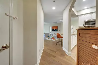 13935 Burbank #105, Van Nuys, CA 91401 - Photo 9