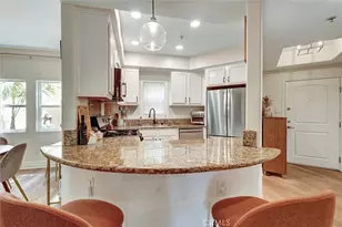 13935 Burbank, Van Nuys, CA 91401 - Photo 21