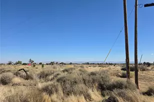 2 Acacia, Phelan, CA 92371 - Photo 1