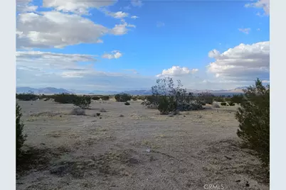 9823 Joshua, Lucerne Valley, CA 92356 - Photo 7