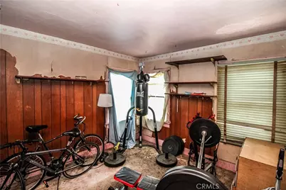 1155 W 68th, Los Angeles, CA 90044 - Photo 9