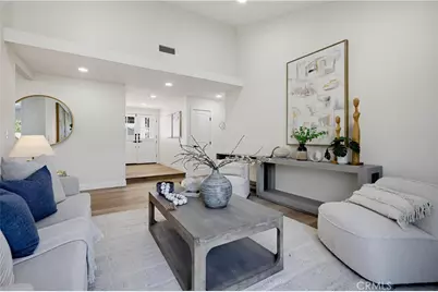 9921 Garrett Circle, Huntington Beach, CA 92646 - Photo 7