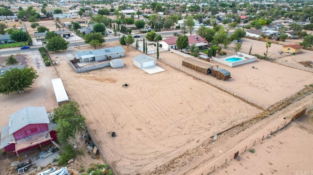 8919 11 Ave, Hesperia CA  92345-3837 exterior