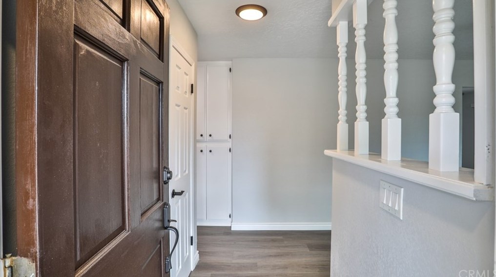 8919 11 Ave, Hesperia CA  92345-3837 exterior