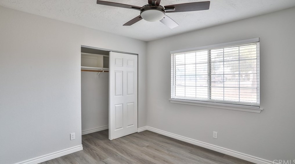 8919 11 Ave, Hesperia CA  92345-3837 exterior