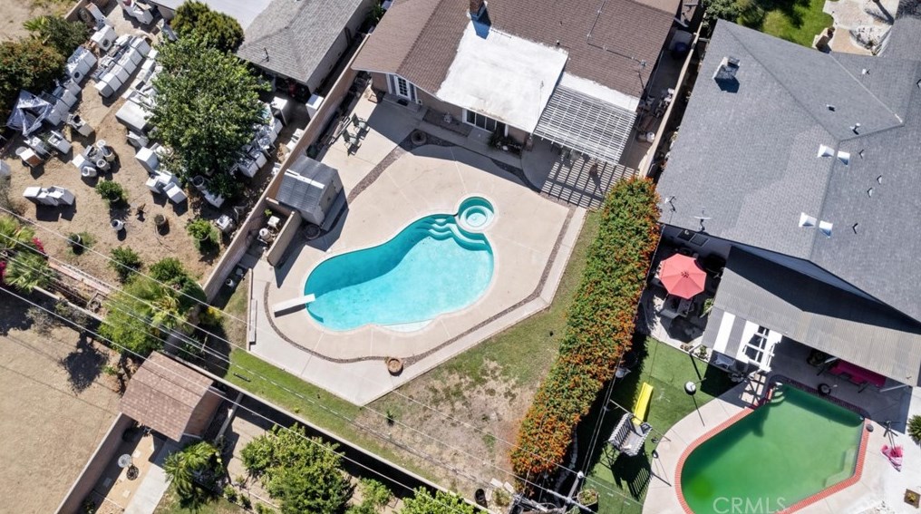17448 Filbert St, Fontana CA  92335-5921 exterior