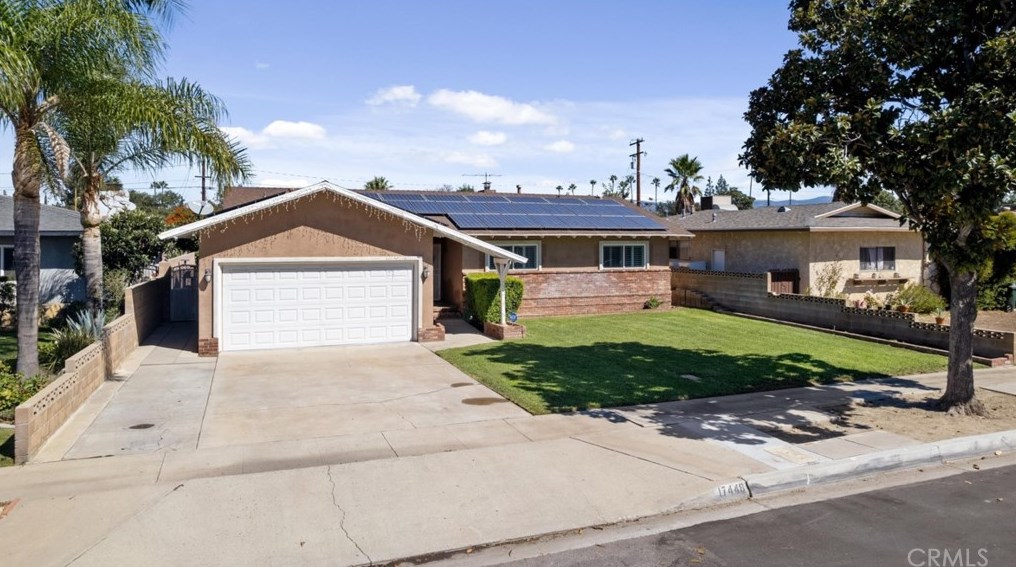 17448 Filbert St, Fontana CA  92335-5921 exterior