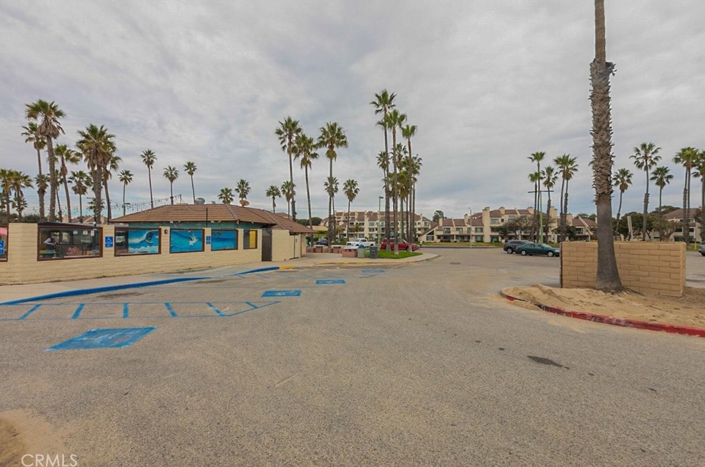 626 Island View Cir, Naval Base Ventura County CA  93041-3443 exterior