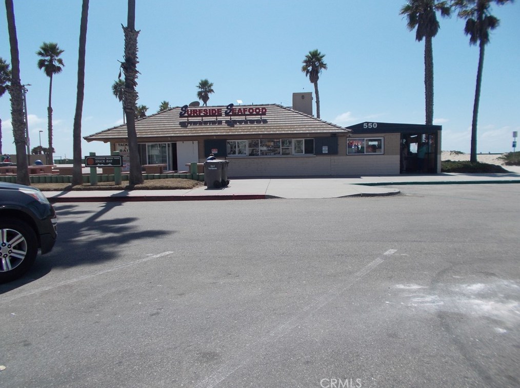 626 Island View Cir, Naval Base Ventura County CA  93041-3443 exterior