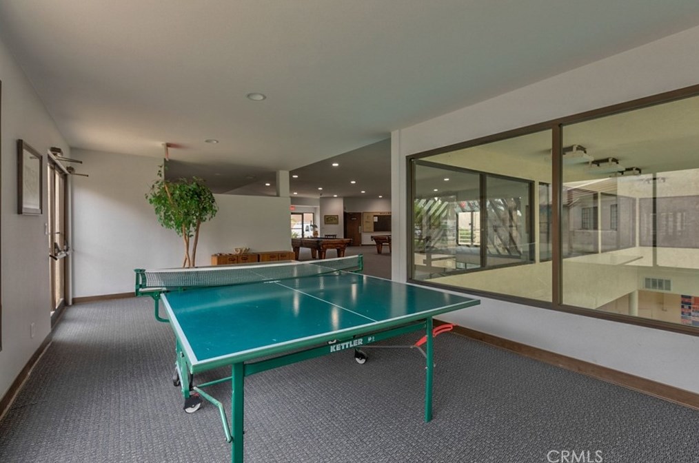 626 Island View Cir, Naval Base Ventura County CA  93041-3443 exterior