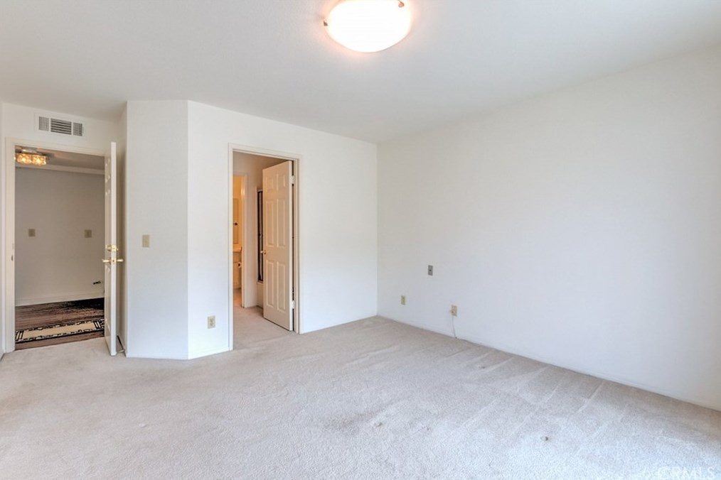 626 Island View Cir, Naval Base Ventura County CA  93041-3443 exterior
