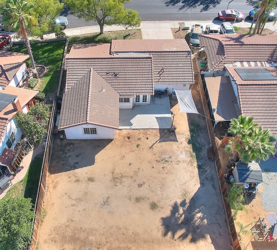 12840 Alona St, Moreno Valley CA  92553-5662 exterior