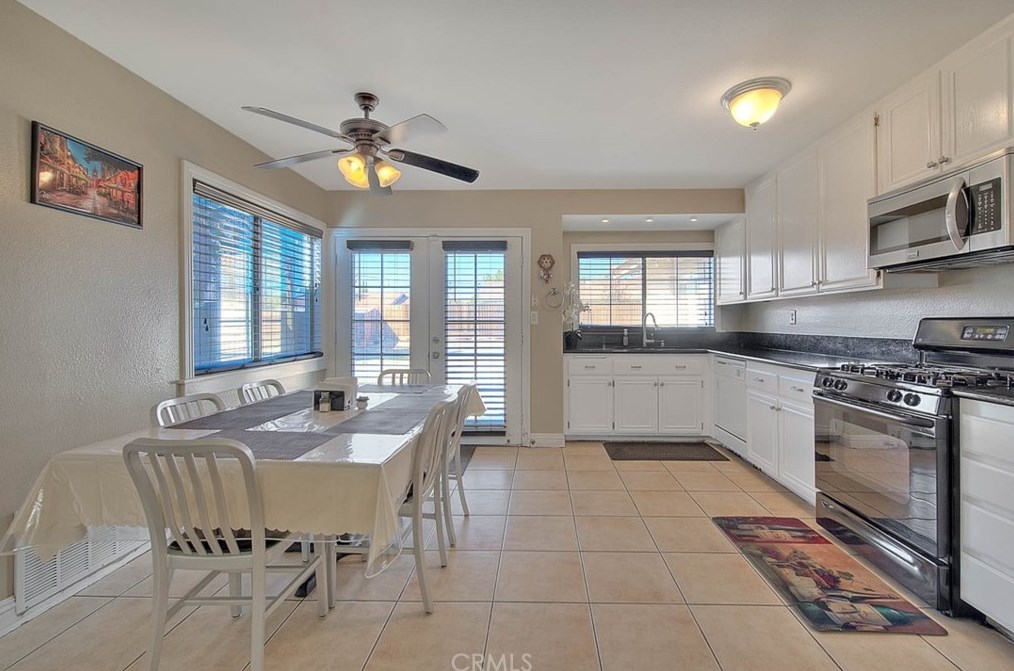 12840 Alona St, Moreno Valley CA  92553-5662 exterior