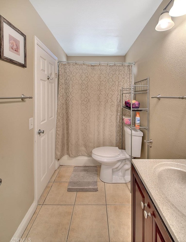 12840 Alona St, Moreno Valley CA  92553-5662 exterior