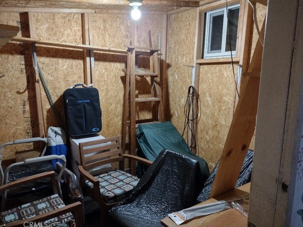 301 Foothill Blvd, Pomona CA  91767-1450 exterior