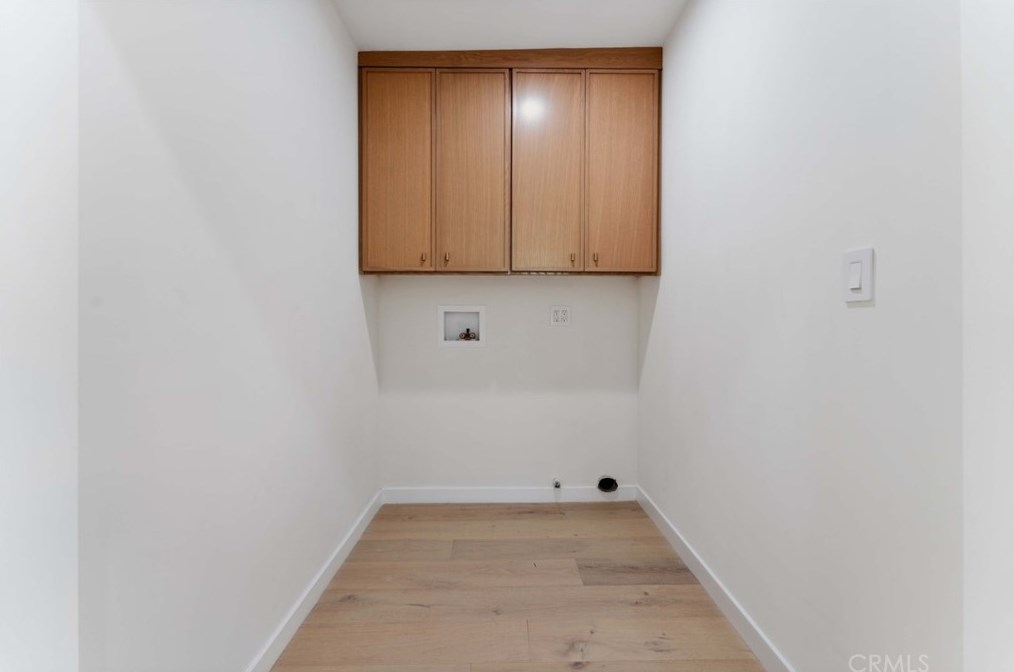 3729 Buckingham Rd, Los Angeles CA  90016-5711 exterior